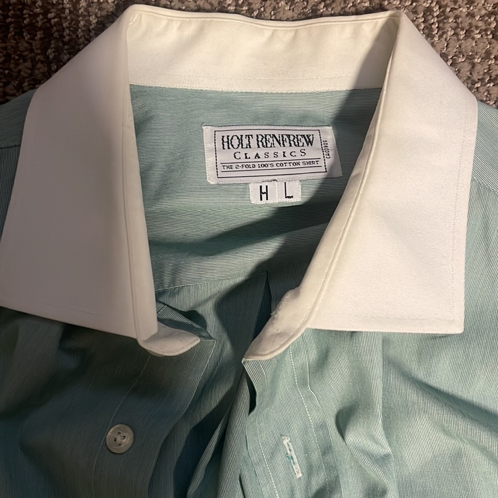 HOLT RENFREW men’s button shirt - Picture 2 of 4